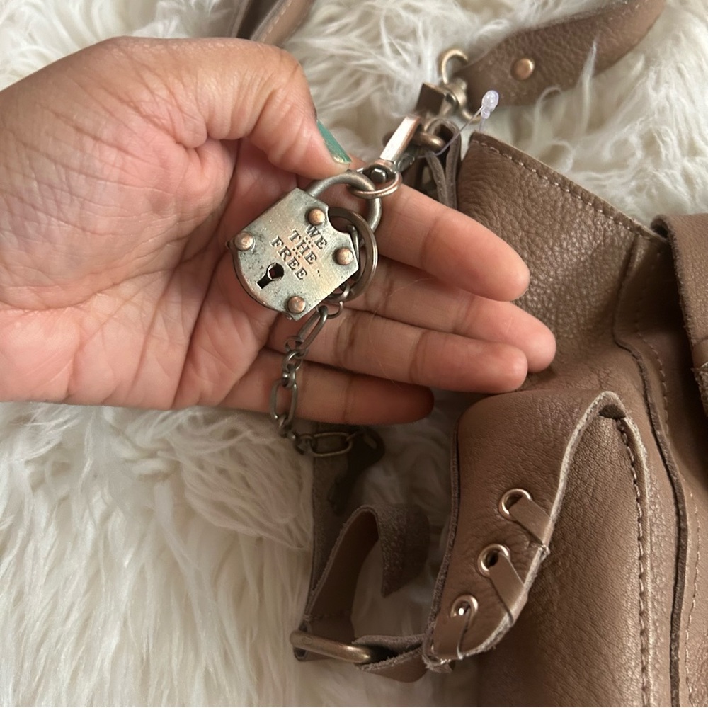 We The Free Baby Leigh Distressed Tote Bag - Picture 3 of 4